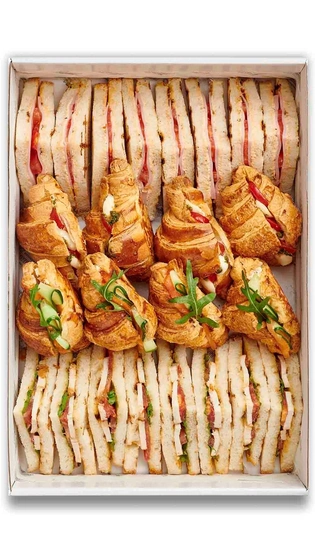 Ассорти мини-седвичей и мини-круассанов — доставка боксов Нижний Новгород