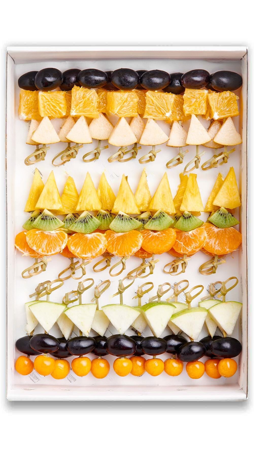 Канапе с фруктами